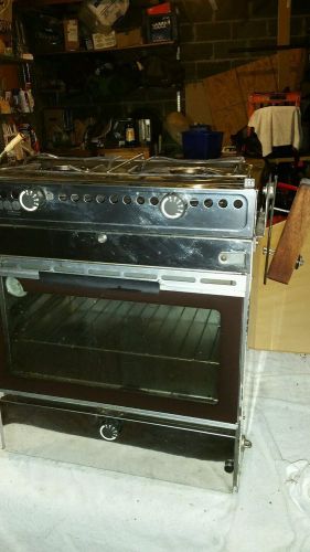 Marine stove and oven