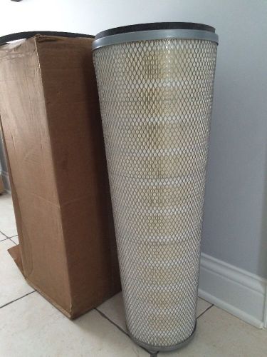 One air filter for freightliner and kenworth trucks luber finer # laf9396