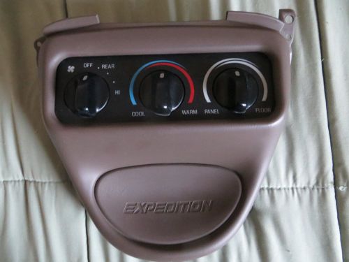 Front control panel from a 1998 ford expedition