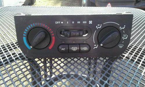 Saturn s a/c climate control oem 2002