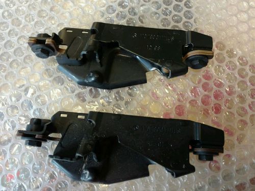 Mercedes slk 230 roof lock parts 2 pieces