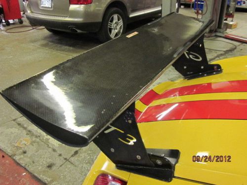 Carbon fiber wing