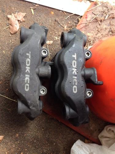 Cbr1000 brake calipers