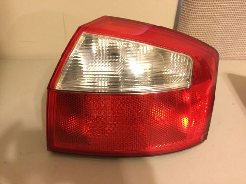 Oem 02-05 audi a4 s4 tail light rh passenger side lamp 2002 2003 2004 2005