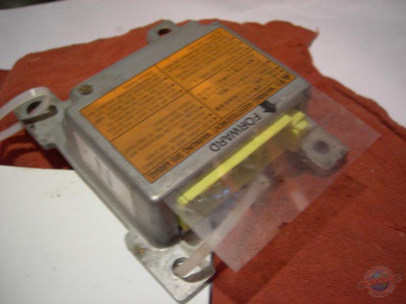 Air bag bcm/ecu maxima 9334 00 airbag ecu gd bags 28556-3y000