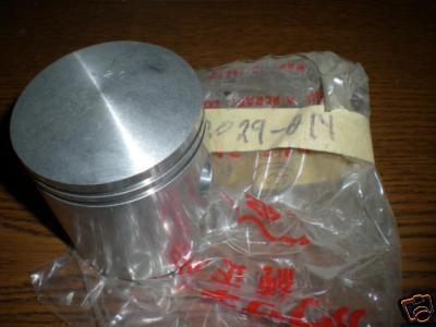 Nos kawasaki piston .50 f1 f1tr 13029-014