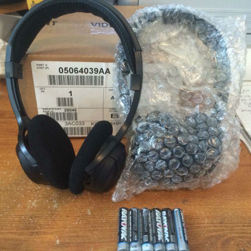 New jeep chrysler remote headphones pair new oem  05064039aa