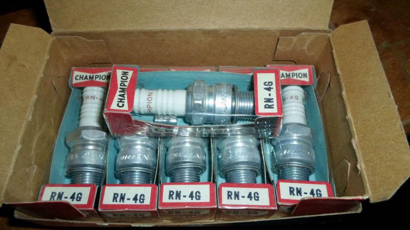  6 champion spark plugs  rn-4g gold palladium motorcycle , vintage , nos