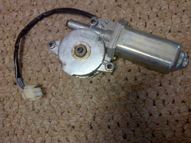 Gm pontiac grand prix sunroof moonroof motor