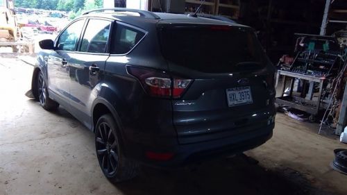 2018 escape roof mounted antenna