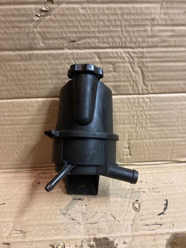 Vauxhall insignia mk1 08-13 cdti power steering reservoir bottle with cover