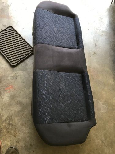 2002-2003 subaru impreza wrx  rear lower  cushion  wagon