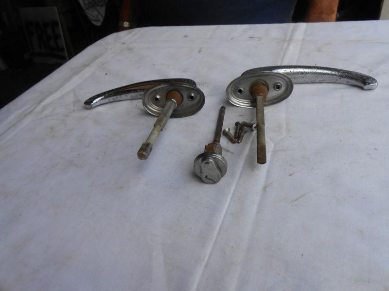 1949 plymouth exterior  door handles w/ 1 lock cylinder. original