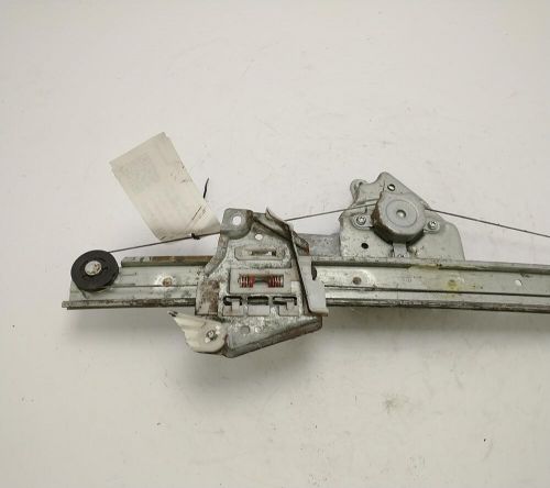 Suzuki grand vitara 2005-2012 estate front window regulator right drivers  00026