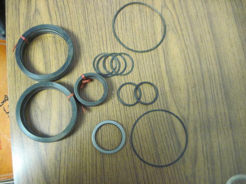 Military forklift tilt cylinder seal kit nos - g69652, 6000 rt fork lift mlt6