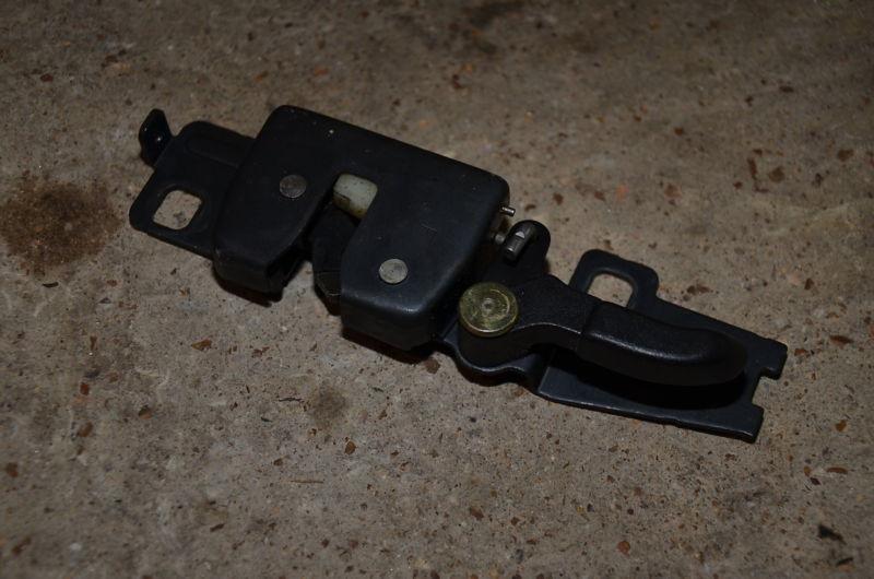 1994 honda del sol 5 spd b16a3 #1453 targa top trunk latch