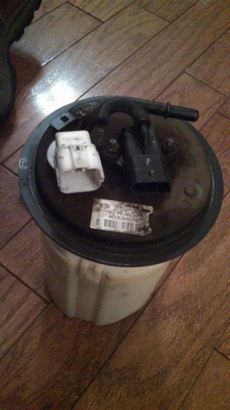 2005 kia rio fuel pump