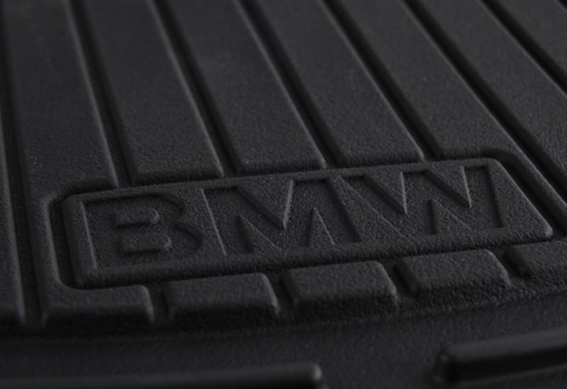 2001 to 2005 bmw 325xi/330xi front rubber floor mats - factory oem items - black