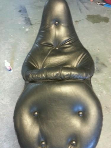 Harley davidson touring seat