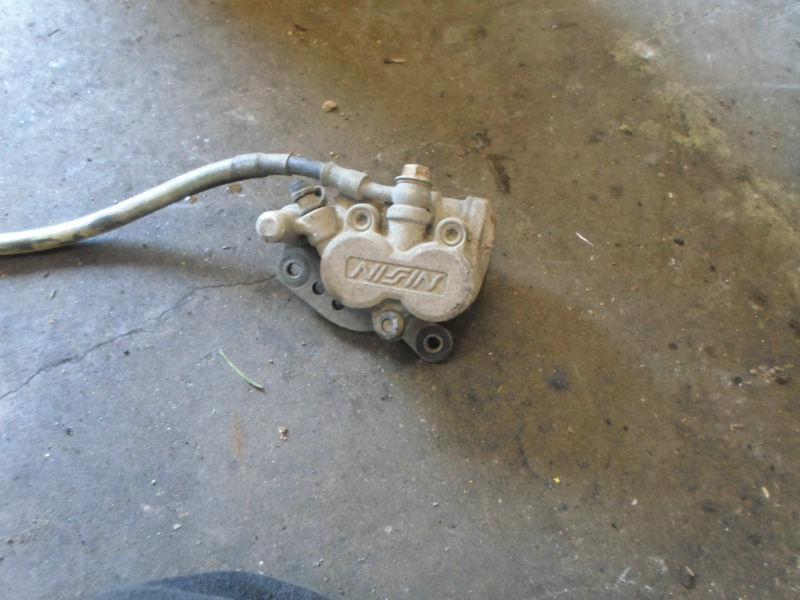 1990 suzuki dr250 front brake caliper