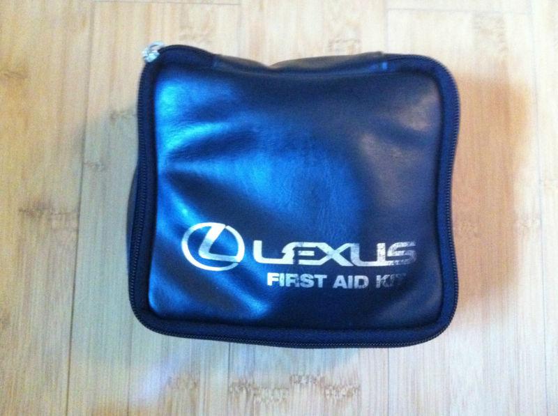 Lexus is300 is first aid kit oem new