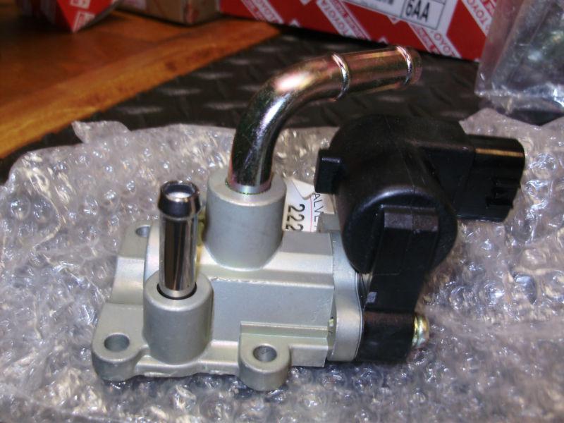 Genuine toyota/lexus rx300 es300 v6 camry high idle air control valve 1999-2003 