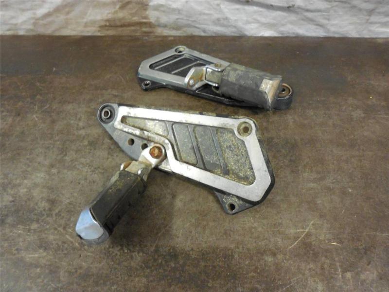 1983 yamaha venture royale xvz1200 xvz 1200 rear passenger pegs