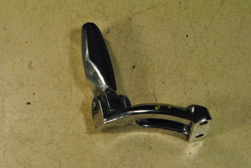 1998 98 bmw r1200c left rear peg & hanger footpeg bracket footrest  sa62149-33b