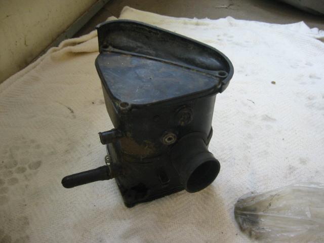 1976 yamaha yz125 air box / air cleaner yz 125 filter