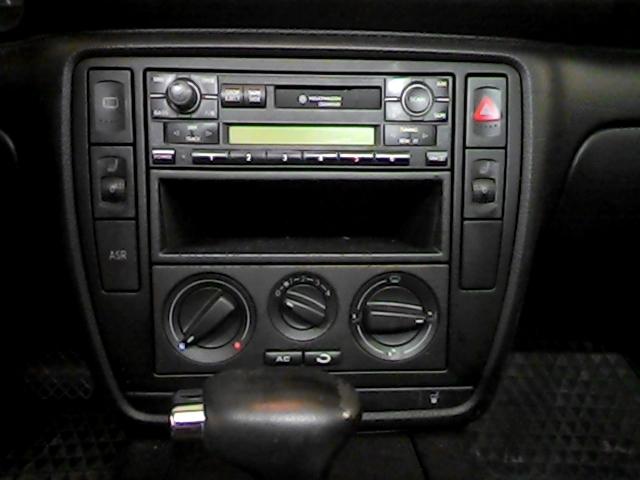 2000 volkswagen passat radio trim dash bezel 2633760