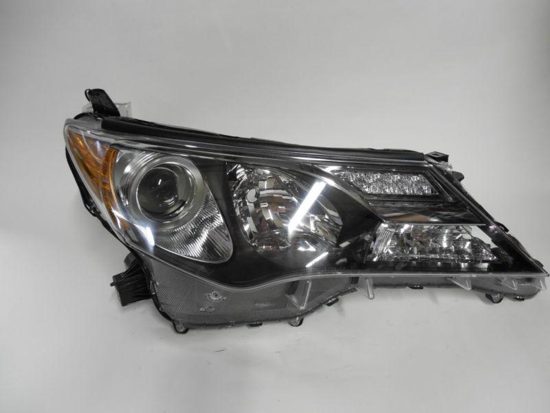 2013 2014 toyota rav4 oem right headlight nice!