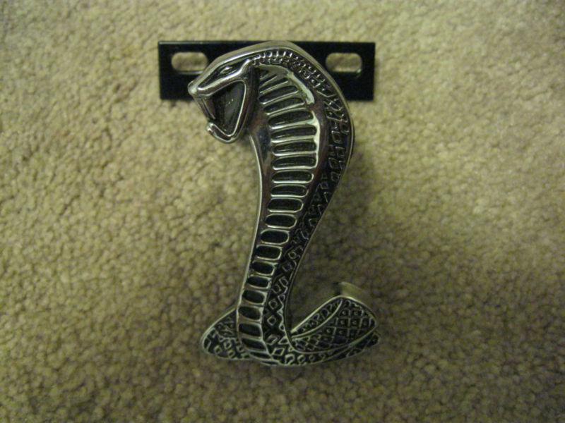 94-04 svt mustang cobra grille snake emblem
