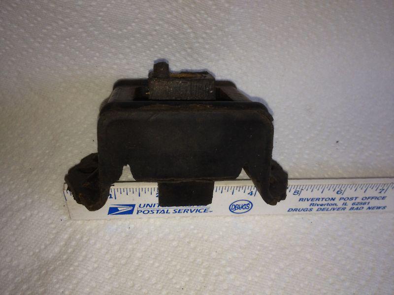 Amc engine mount, nos.   item:  2939