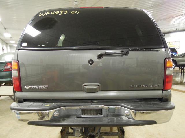 2001 chevy tahoe 73885 miles rear or back door left 2040390