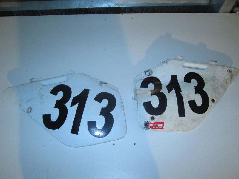 2000 suzuki rm 250 rm250 side number plates plastic