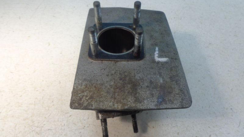 1972 suzuki gt380 left jug top end cylinder sm242