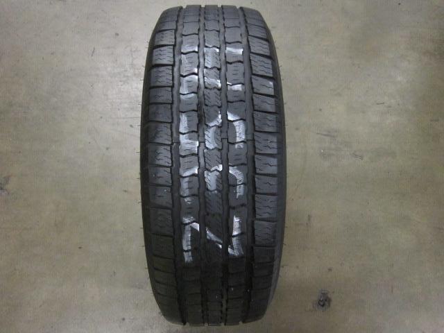 1 geo-trac radial xlt 245/65/17 tire (z3579)