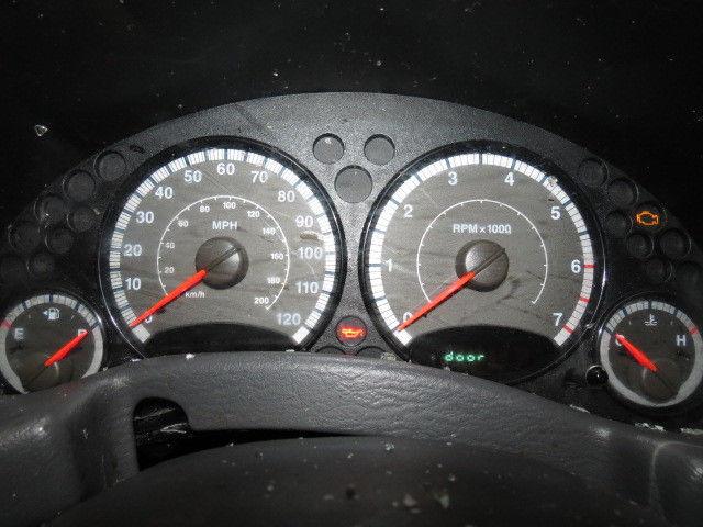 2005 jeep liberty 95049 miles speedometer instrument cluster gauges 2528890