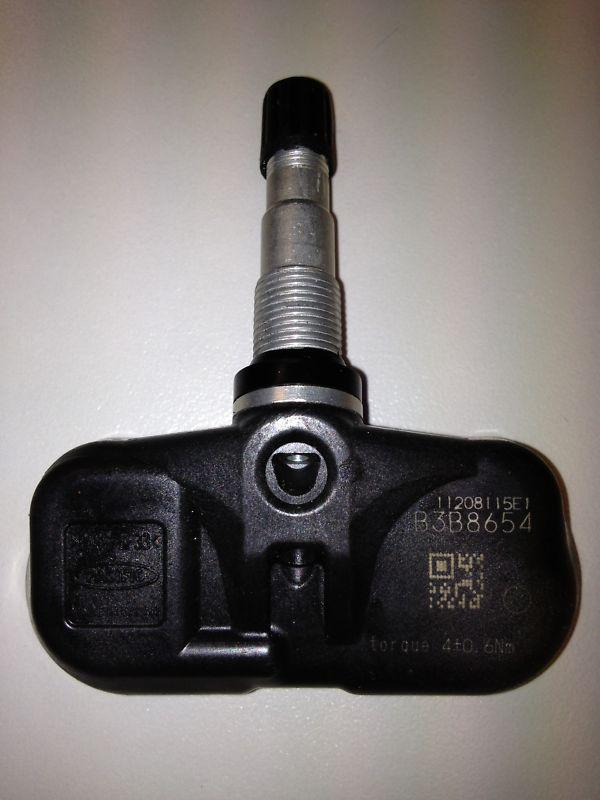 *new* toyota tire pressure sensor transmitter tpms 42607-06011 *free shipping*