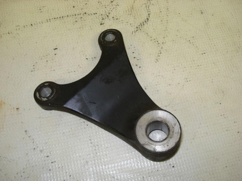 81 suzuki gs850l gs 850 gs850 - rear brake caliper mounting bracket