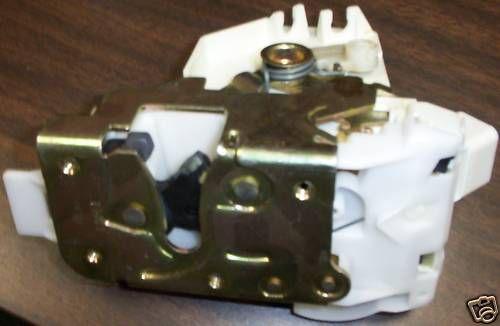 Ford door lock latch part #f8rz-6321812-ca and #f8rz-6321813-ca new