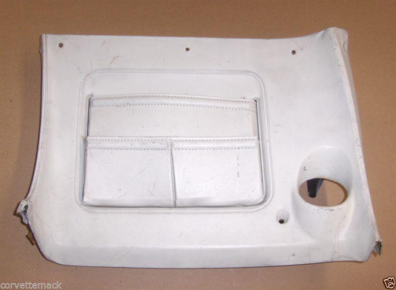 Corvette lower dash pad map pocket rh 71,72,73,74,75,76