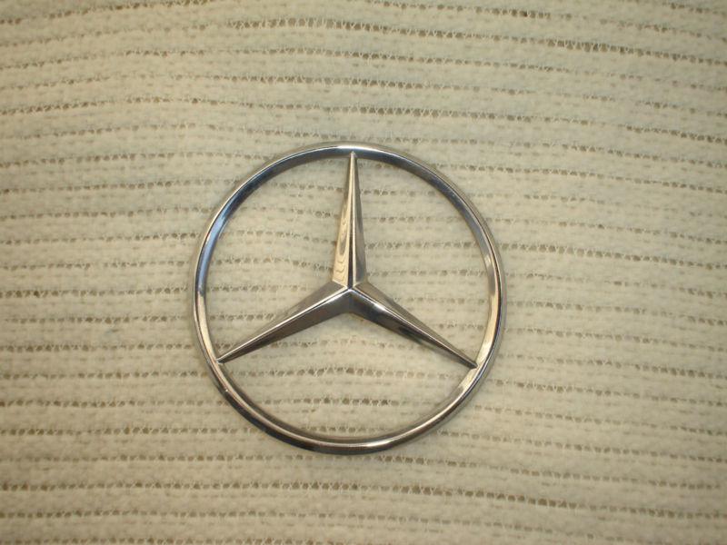 Mercedes trunk ornament