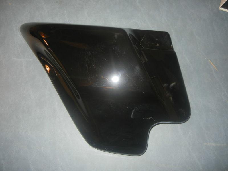 Harley davidson hd 00-07  touring left side body panel/cover,#66250-97.