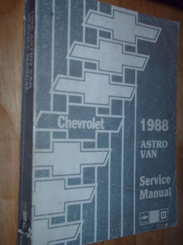 1988 chevrolet astro van shop manual / original book