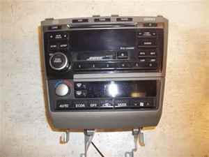 02 03 04 i35 oem bose cassette & 6 disc cd radio cr290