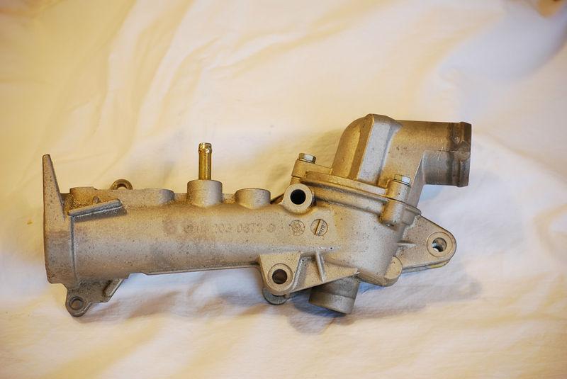 Mercedes thermostat housing slk230 c230coupe w202 c230