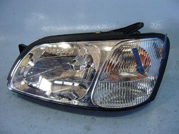 Subaru legacy 2001 left head light assembly [0110900]