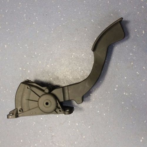 Throttle pedal volvo v50 s40 4m519f836ah 2.0d 2004 2005 06 07 ford focus mazda