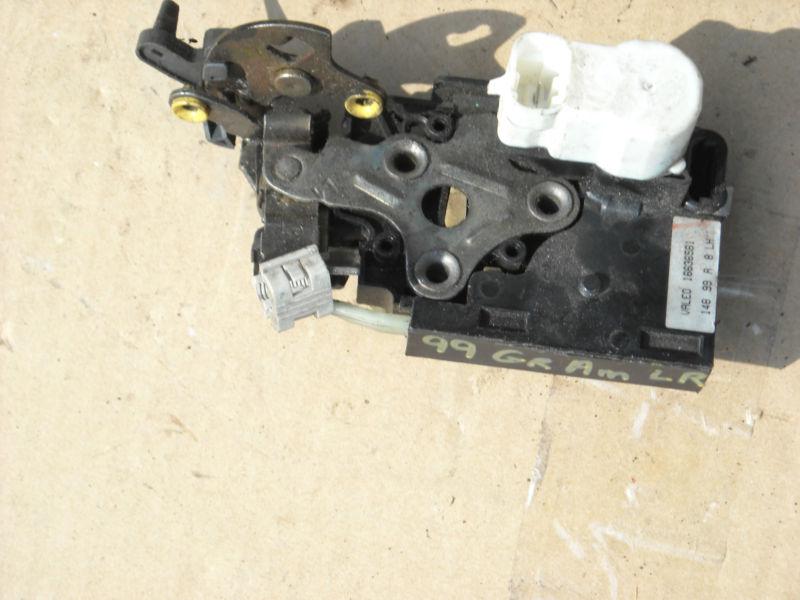 99 grand am inside door power lock motor latch l/r